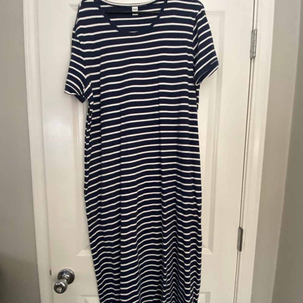 Old Navy Blue and White Raglan Maxi Dress